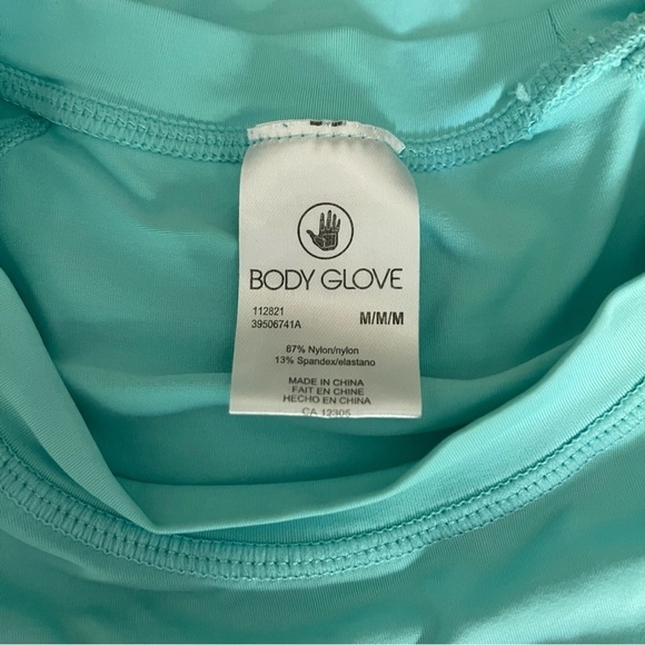 Body Glove Long Sleeve Rash Guard Tee - Picture 3 of 4